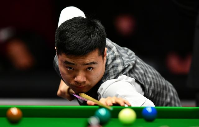 球队在中前 球队在中前