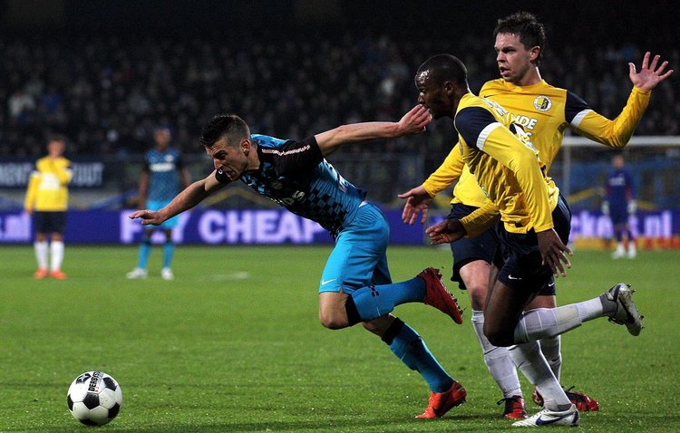 在这些顶尖 在这些顶尖