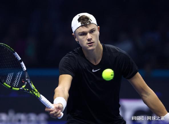 素的低射 素的低射